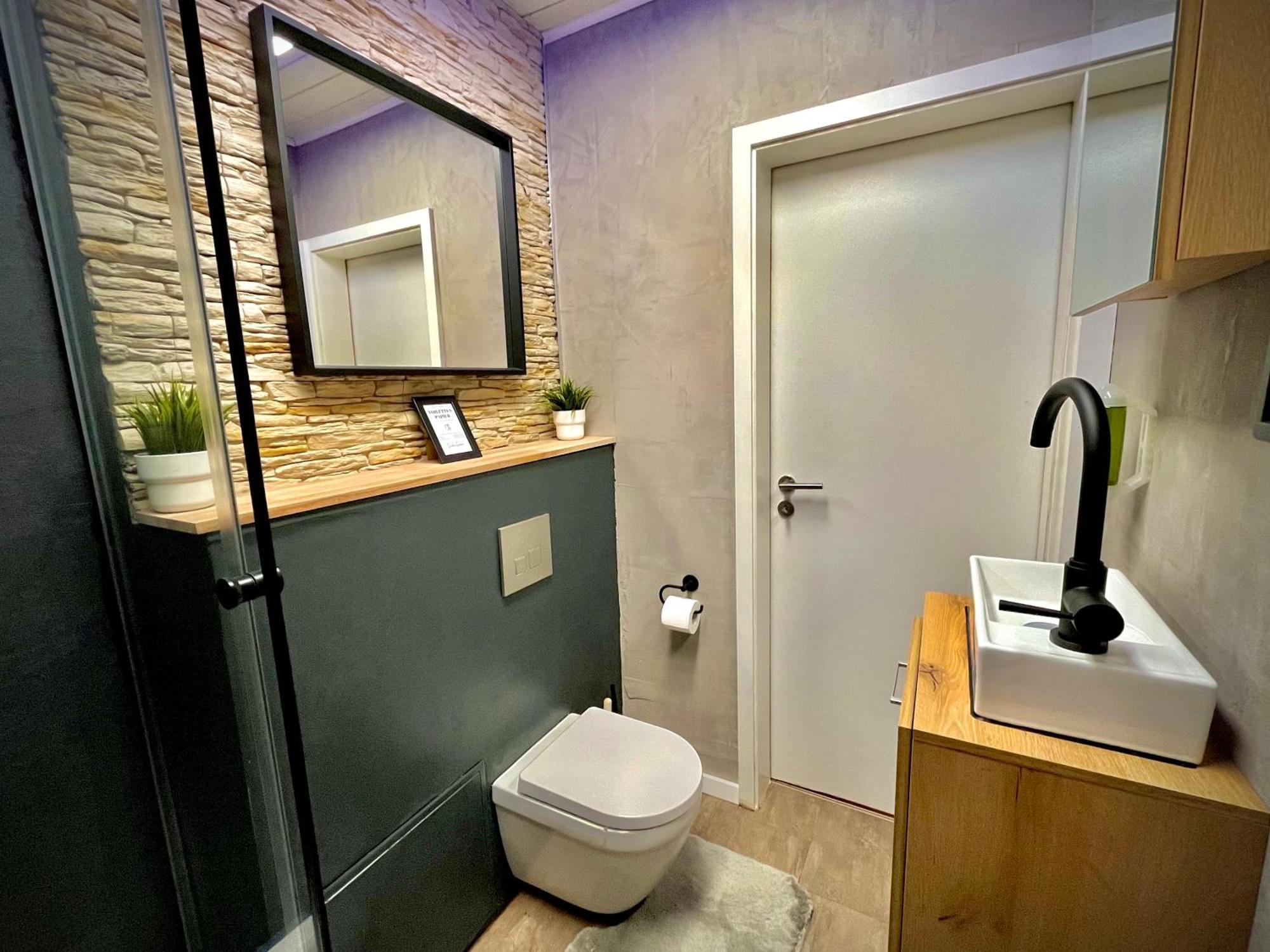 G&G Luxury Apartment Am Stadtpark เบนดอร์ฟ ภายนอก รูปภาพ